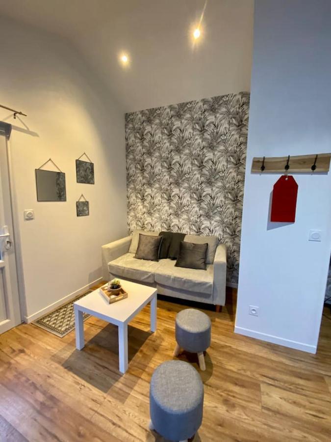 Appartement Le Petit Beauregard à Le Fenouiller Extérieur photo